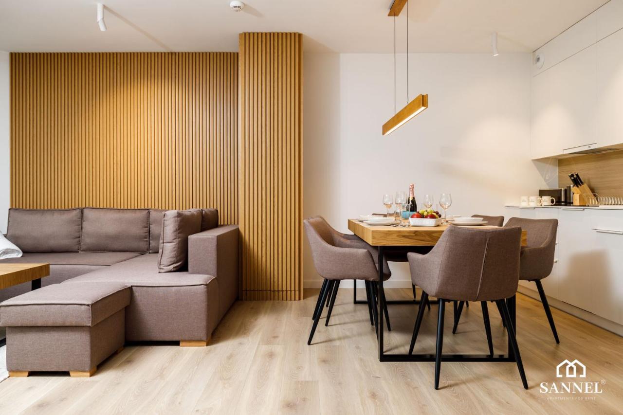 Apartament Golden Sand Z Dostepem Do Basenow,Jacuzzi,Strefy Saun- Pinea Apartments Pobierowo-Sannel Apartments For Rent Екстер'єр фото