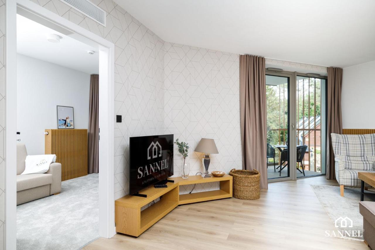 Apartament Golden Sand Z Dostepem Do Basenow,Jacuzzi,Strefy Saun- Pinea Apartments Pobierowo-Sannel Apartments For Rent Екстер'єр фото